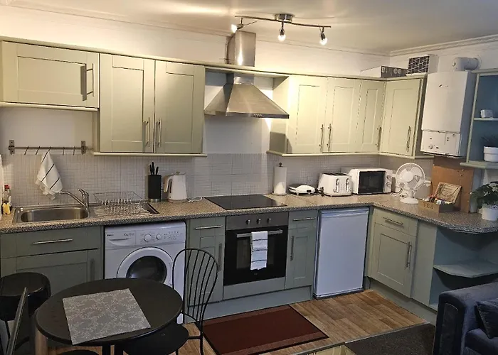Nariken Apartments